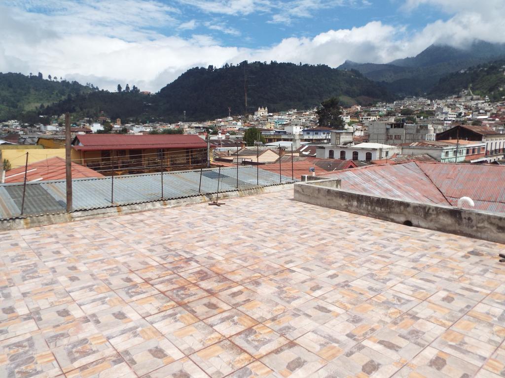 Hotel Kasa Kamelot Quetzaltenango Exterior photo