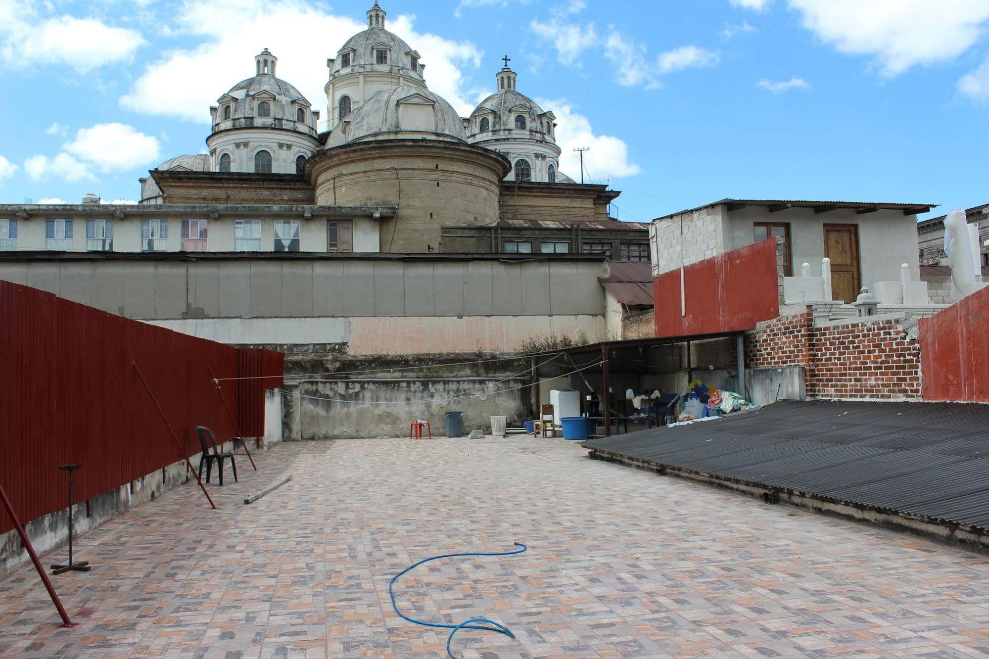 Hotel Kasa Kamelot Quetzaltenango Exterior photo